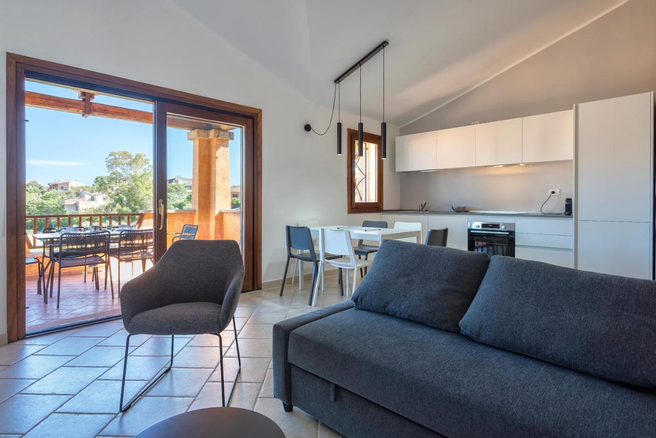 Ferienwohnung House Of Lens Golfo Aranci Exterior foto