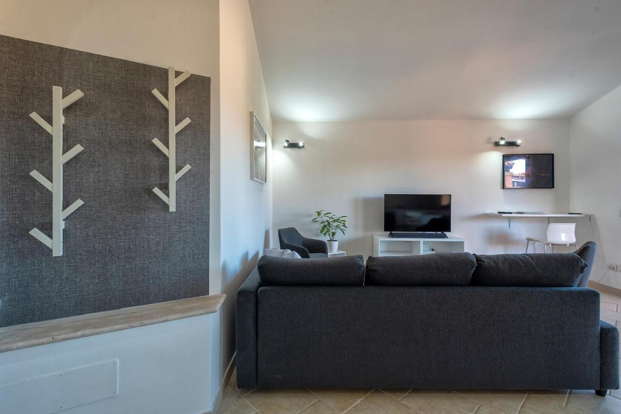 Ferienwohnung House Of Lens Golfo Aranci Exterior foto