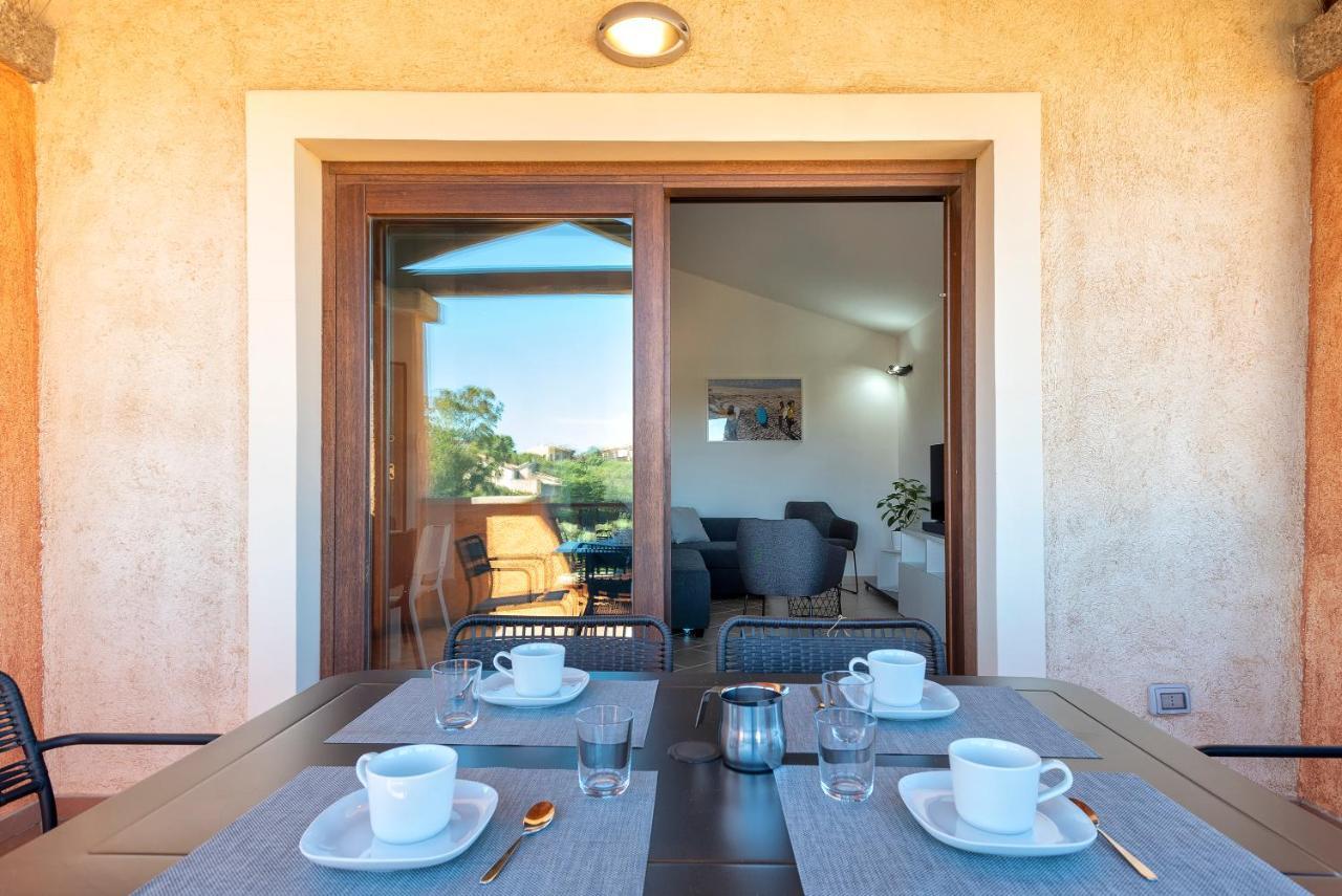 Ferienwohnung House Of Lens Golfo Aranci Exterior foto